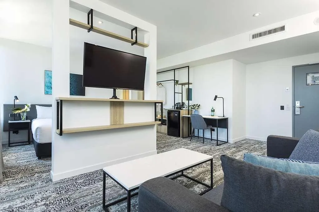 Oaks Cairns Hotel 4*,