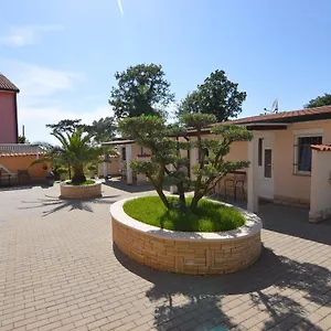 apartmani-dekovic-materada.in-istria.net/