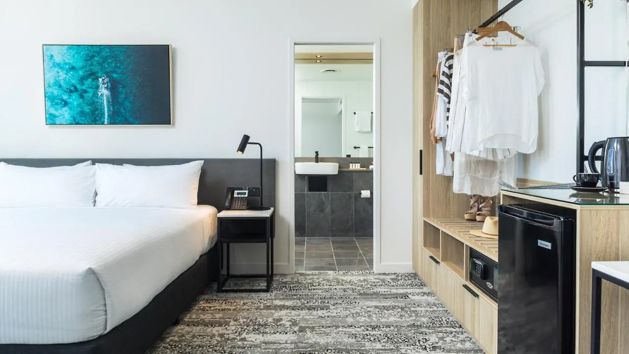 Oaks Cairns Hotel