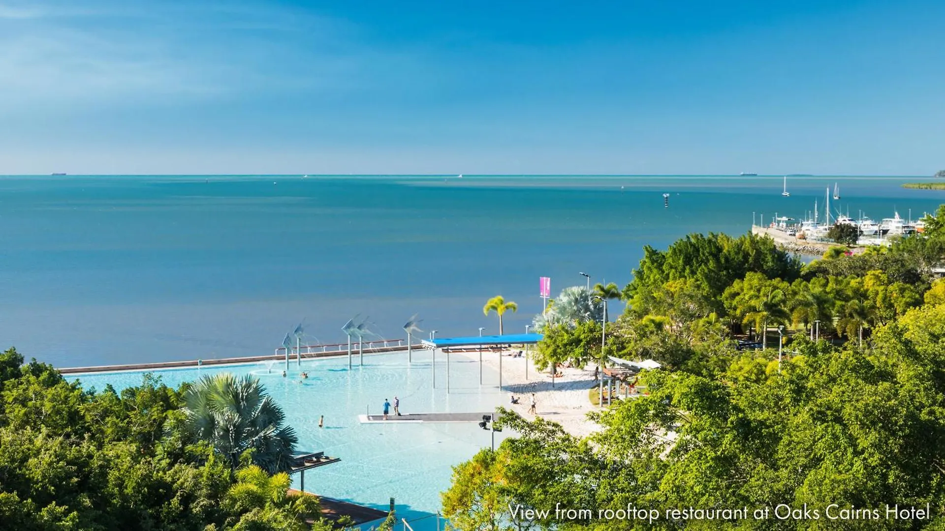 Oaks Cairns Hotel