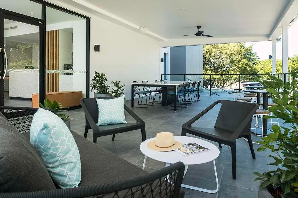 Oaks Cairns Hotel